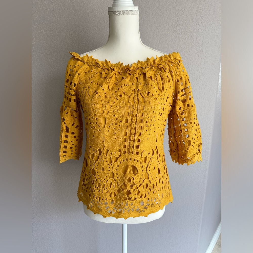La Reyna off the shoulder top